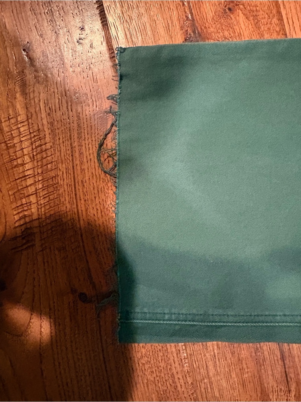 Vervet Green Wide Leg Crop Jeans Size 30 Raw Hem Stretch 27” Inseam - Picture 3 of 7